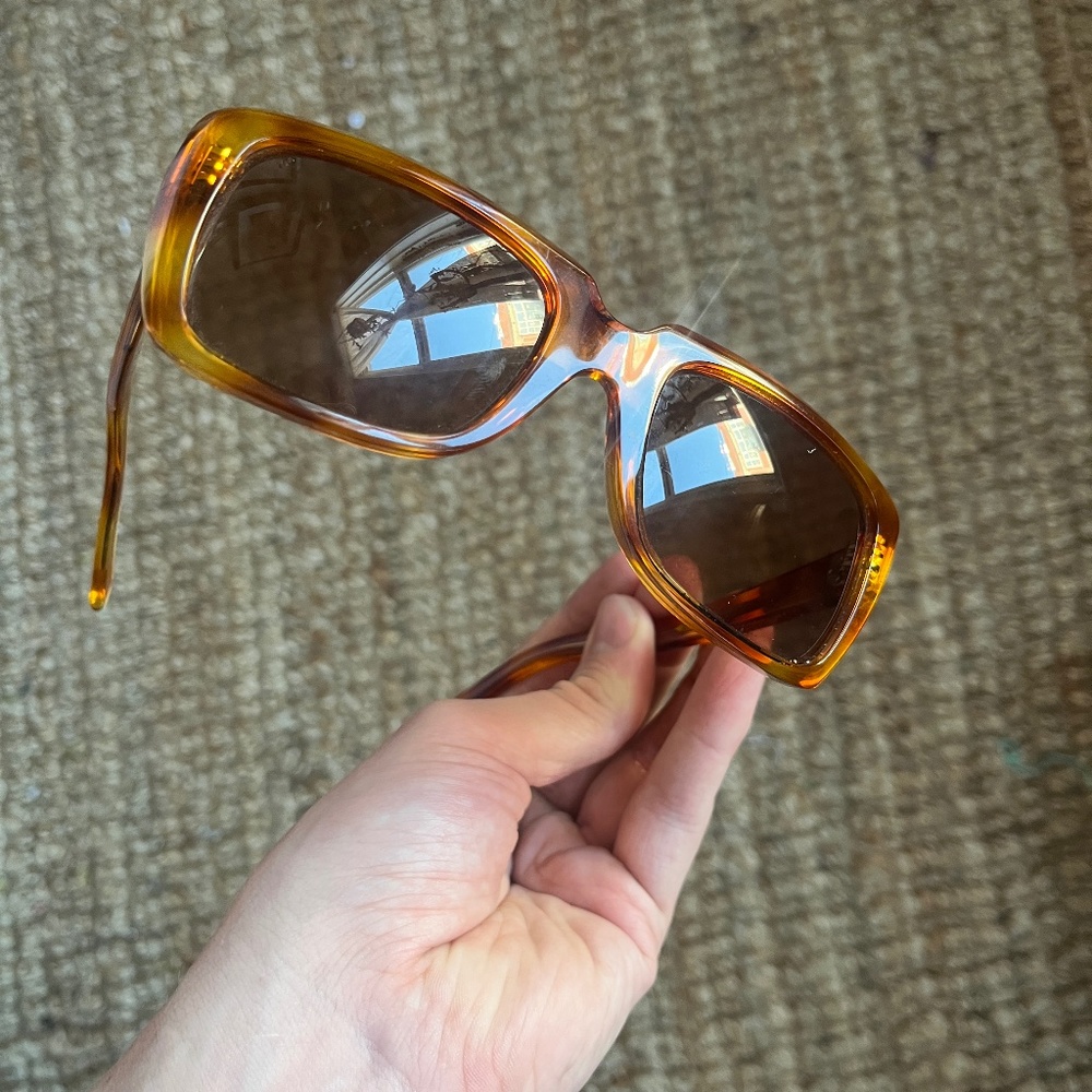 CELINE Sunglasses CL40091I 53E Authentic - Picture 6 of 10